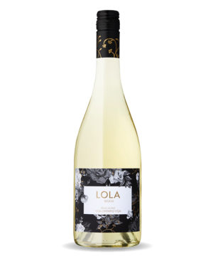 Pelee Island Winery LOLA Secoo VQA Ontario sparkling wine made from Chardonnay and Muscat grapes grown in sustainable vineyards on Pelee Island.