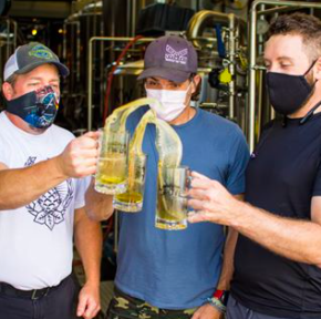 We 3 Kings - Kingsville brewers collaboration cheers