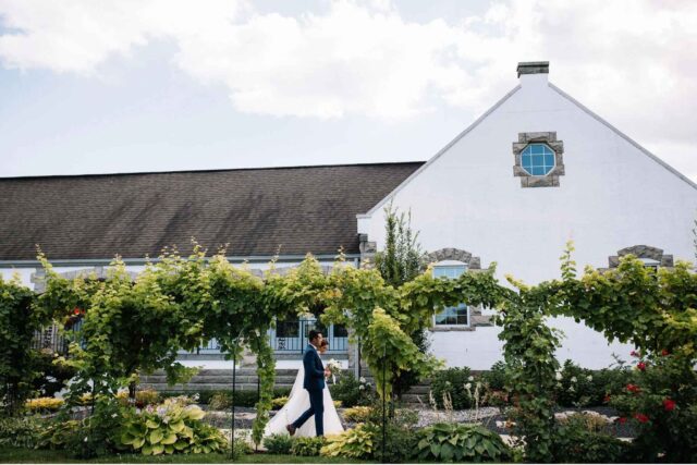 Pelee Island Winery Kingsville wedding ceremony
